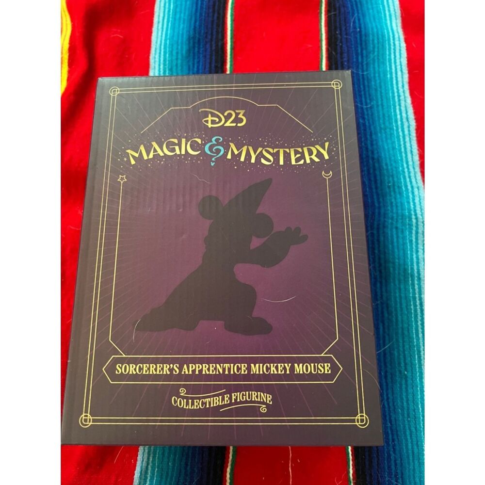 d23 magic and mystery sorcery Mickey figuring